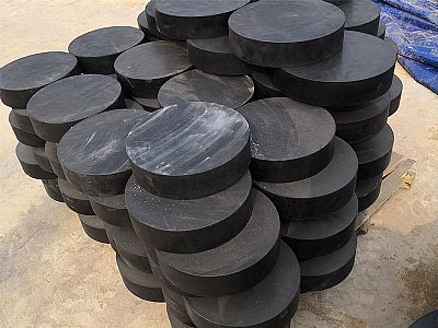 绥宁县板式橡胶支座由若干层橡胶片与薄钢板经加压硫化